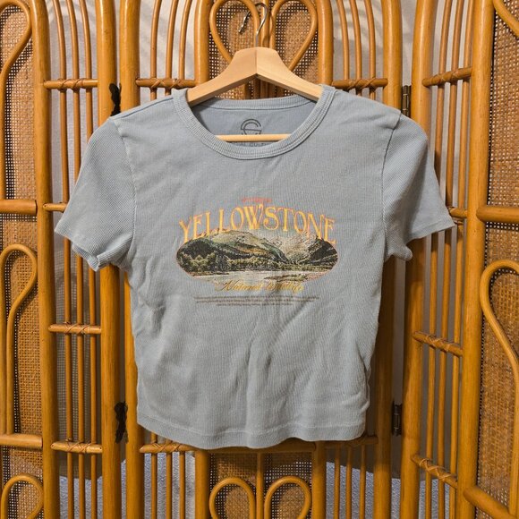 Social culture crop top Yosemite graphic tee - Picture 1 of 3